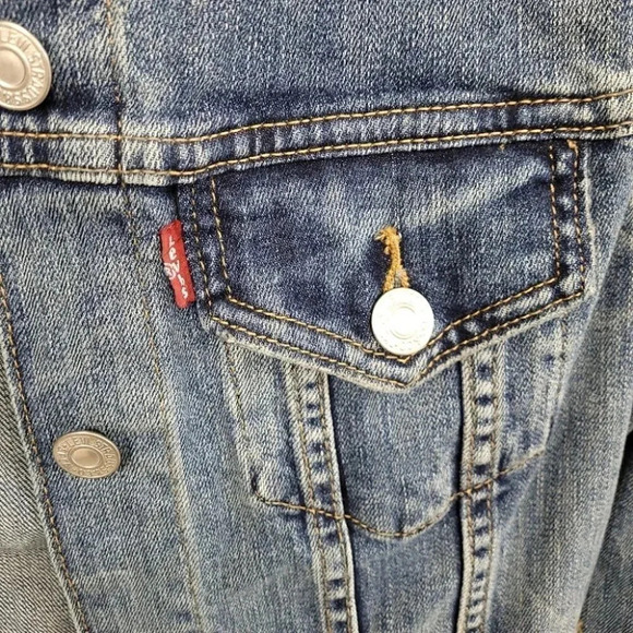 NWOT Levi's Original Trucker Jacket - Picture 7 of 13